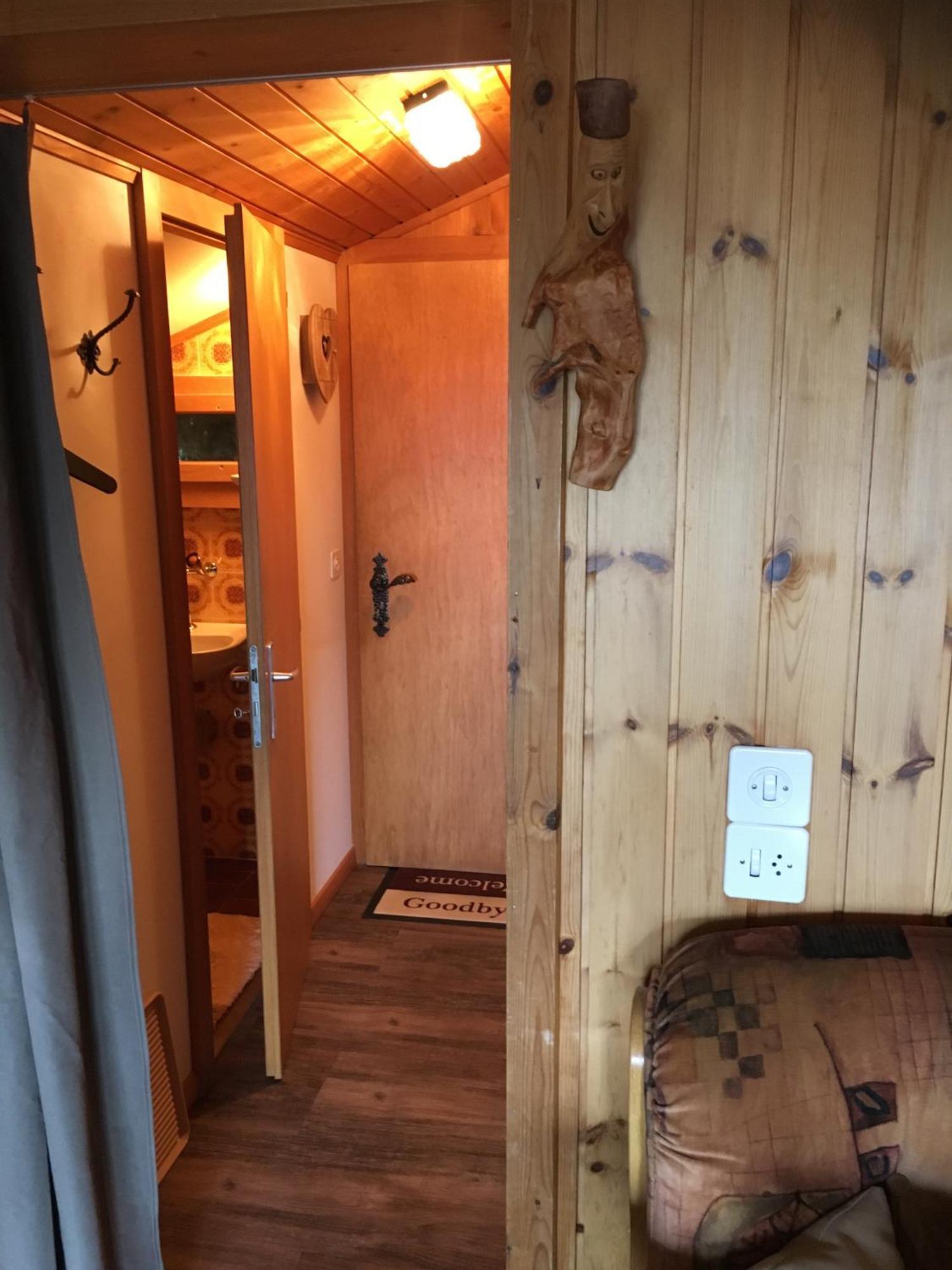 Chalet Ariane Blatten bei Naters Kamer foto
